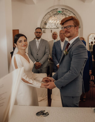 Standesamtliche Trauung einer deutsch-türkischen Hochzeit in der Trinkkuranlage Bad Nauheim